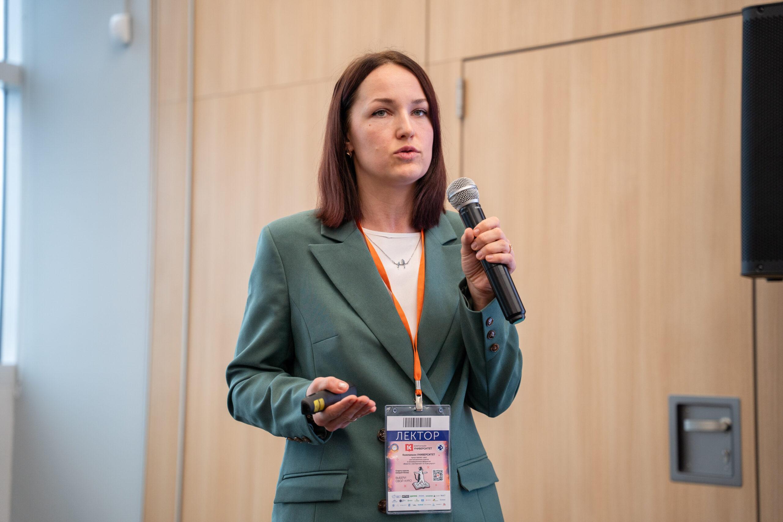 Ожирение, катаракта и самоощип: как выявлять и лечить сахарный диабет у птиц